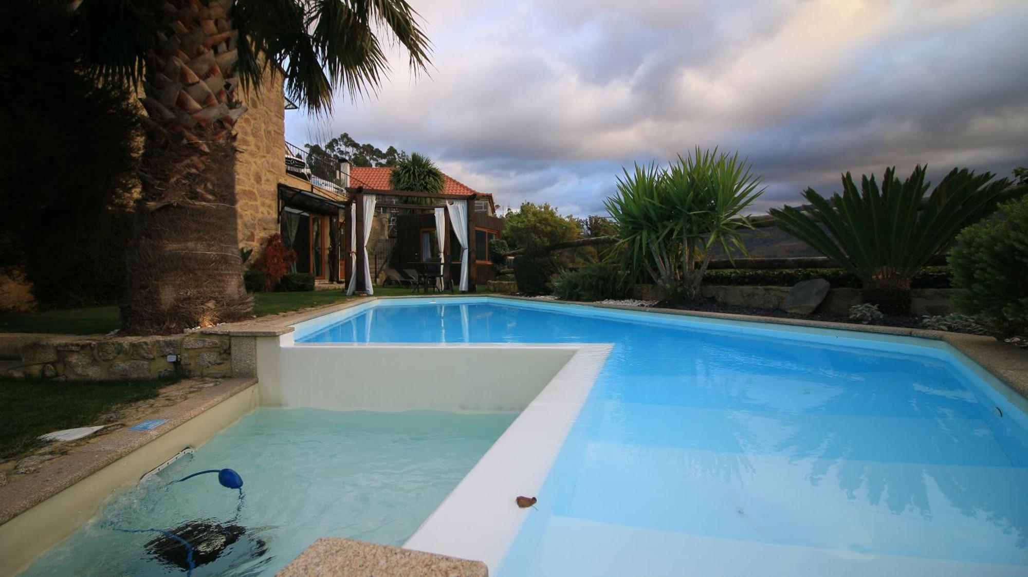 מלון ארקוס דה ואלדבז Casa Favo De Mel - Jacuzzi Privado & Lareira - Piscina מראה חיצוני תמונה